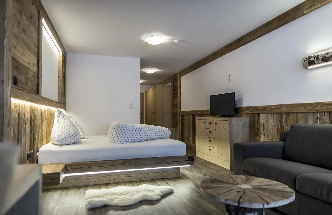 Hotel Neuwirt-1
